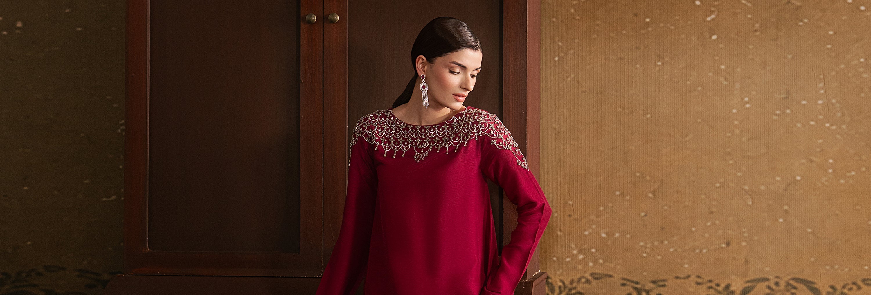 pakistani dresses Mahwari blue Designer Ready-Made Pakistani Dresses: Where Elegance
