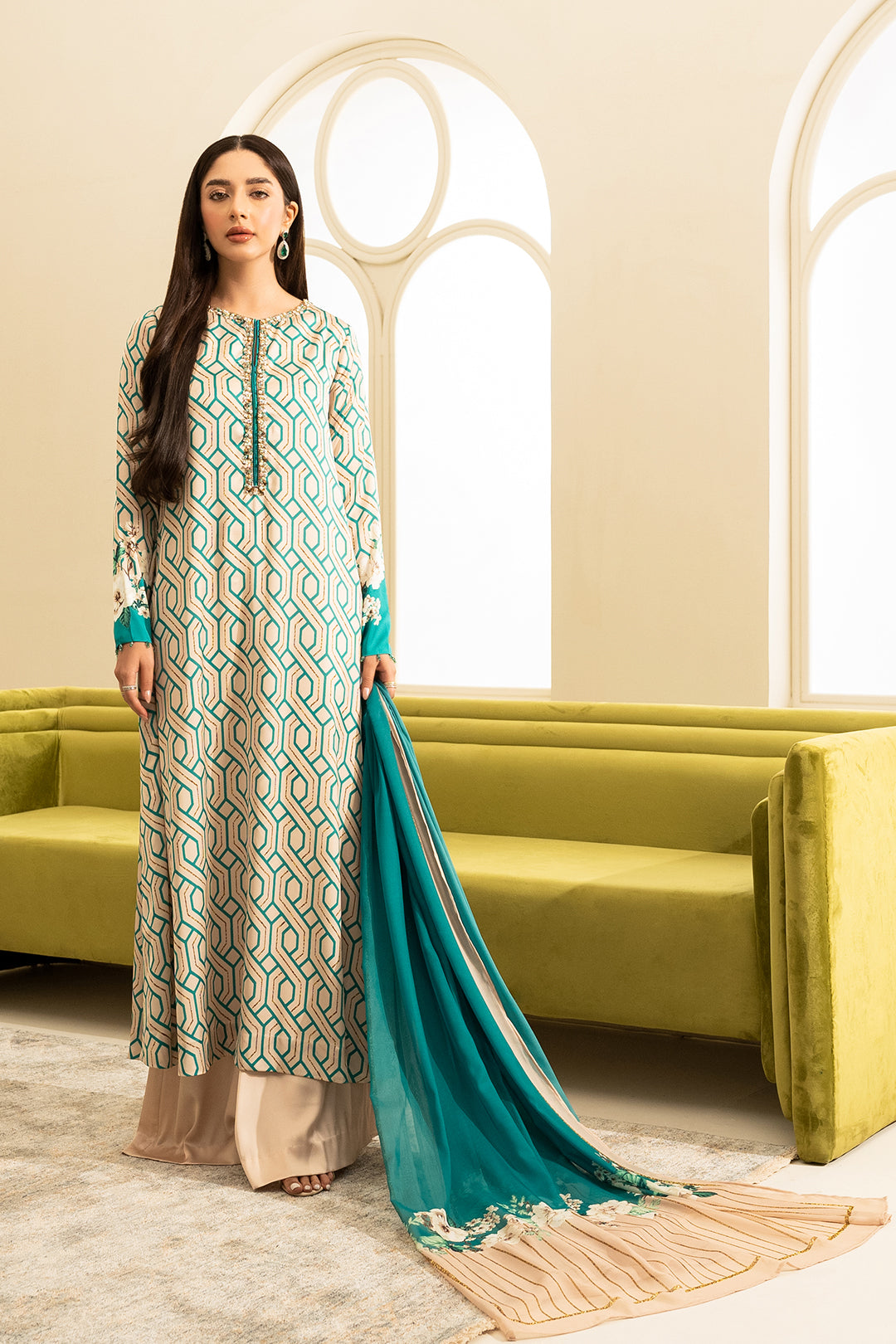 Bakair Dupatta