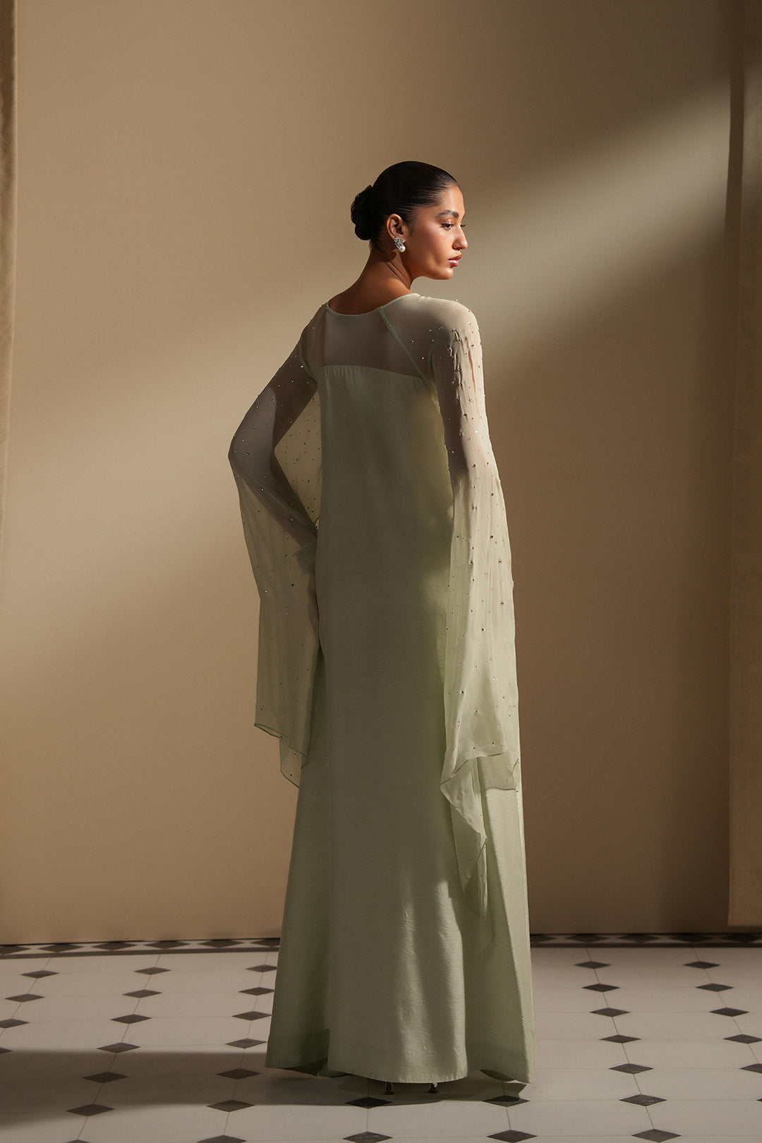 Aveena Dress