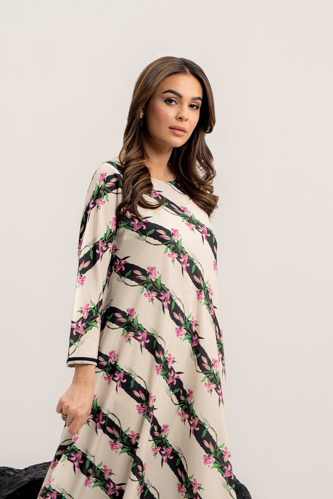 Qoi Dress