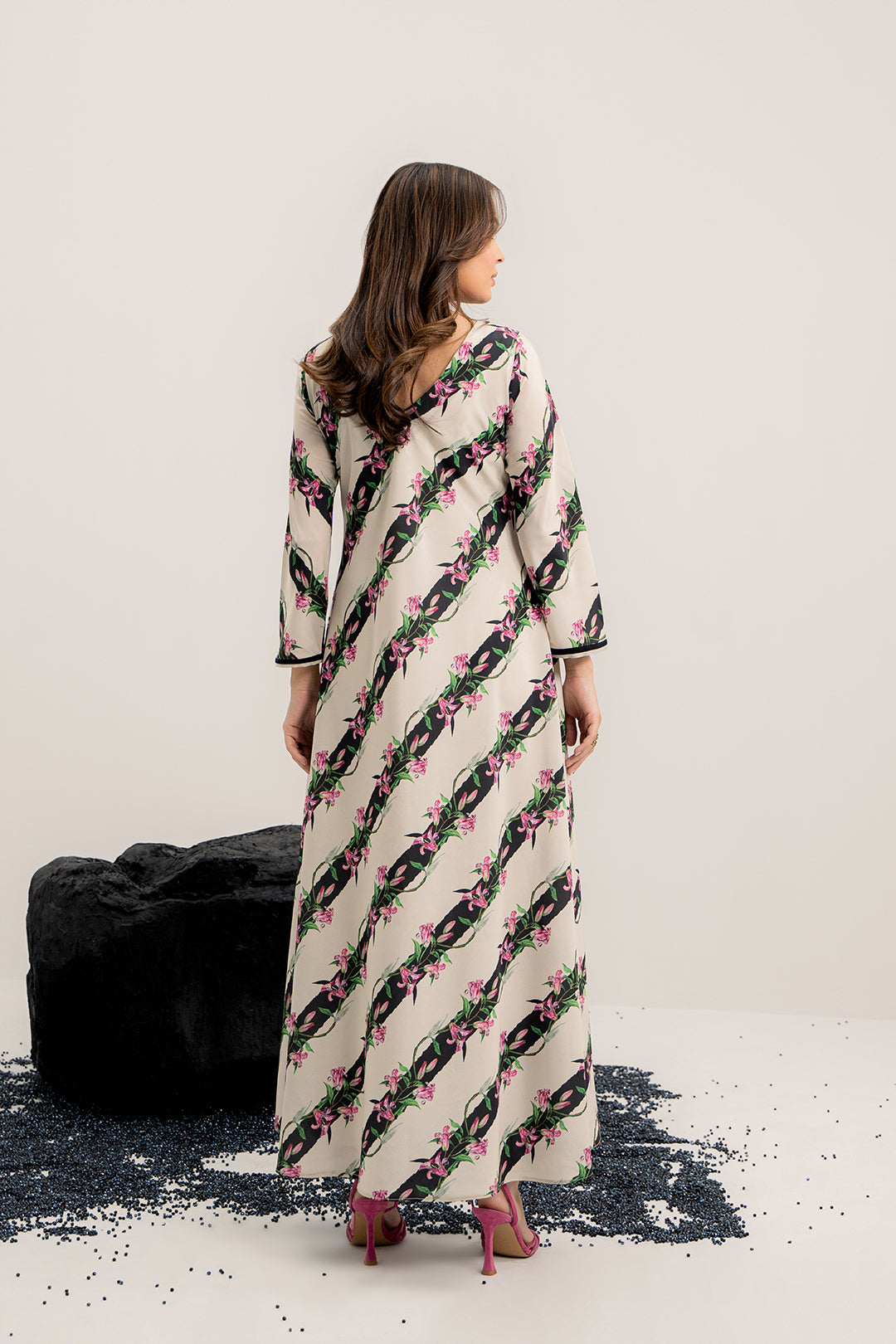 Qoi Dress