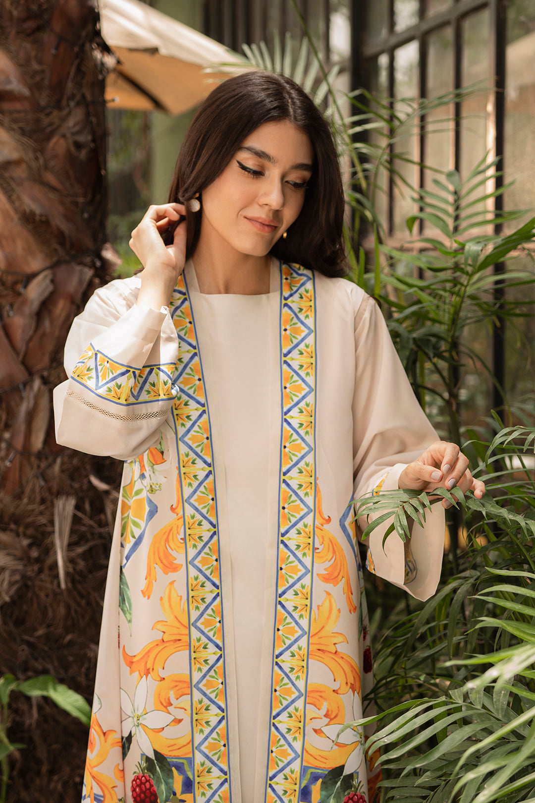 Gulapur Shrug