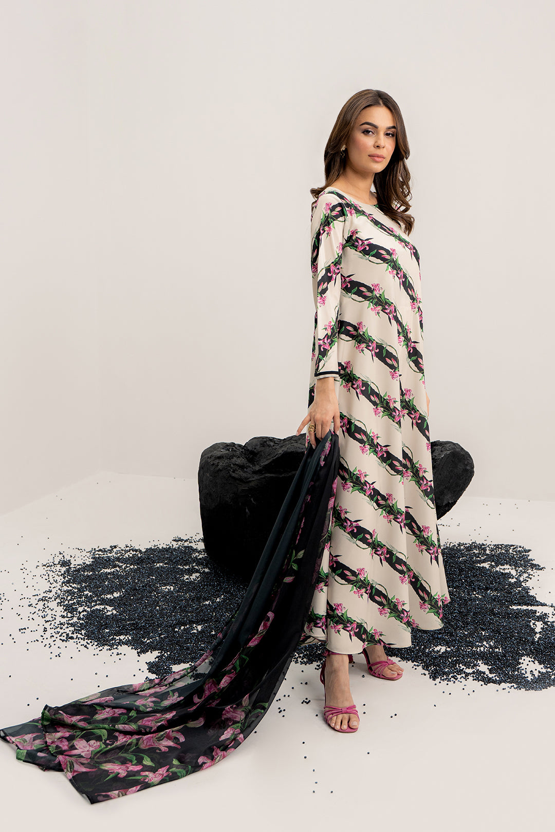Qoi Dupatta