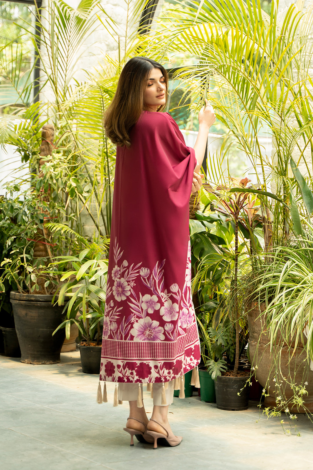 Ruria Kaftan