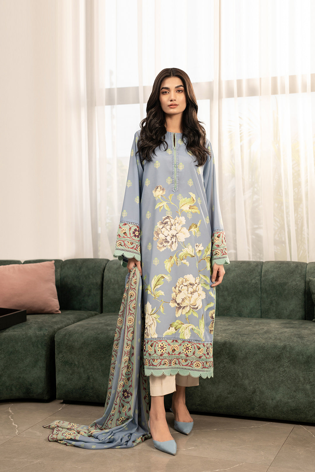 Uskai Dupatta