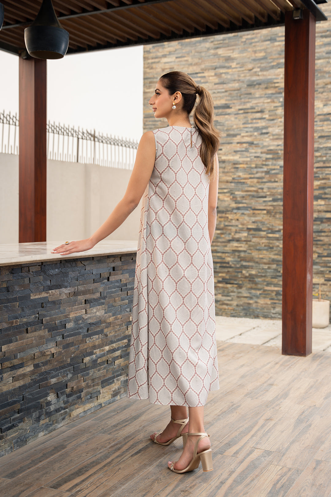 Teghin Dress (Sleeveless)