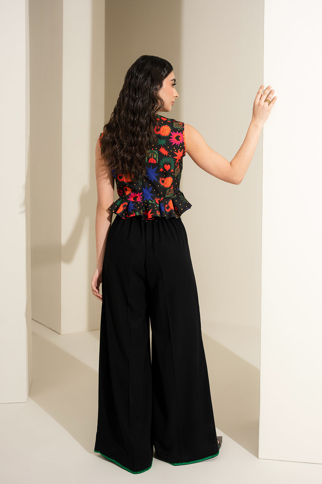 Bunar Crop Top