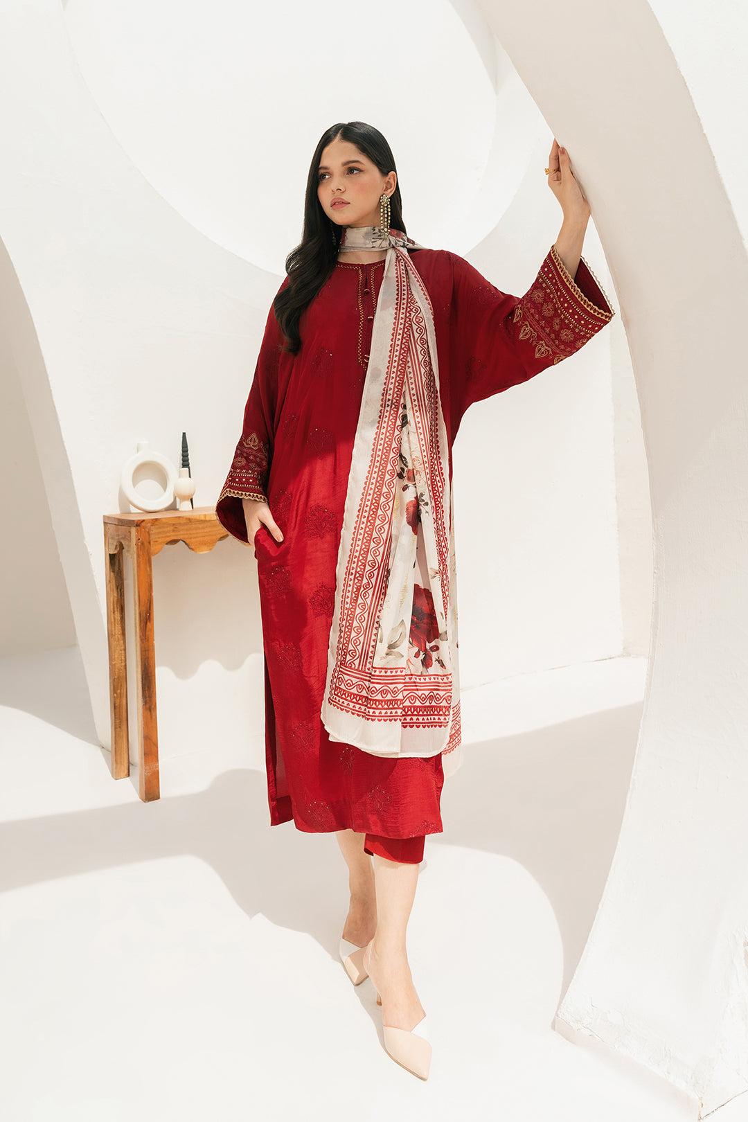 Dakin Dupatta