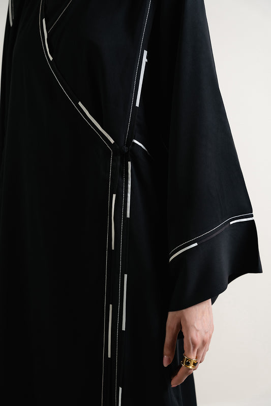 Black Contrast Cover Up