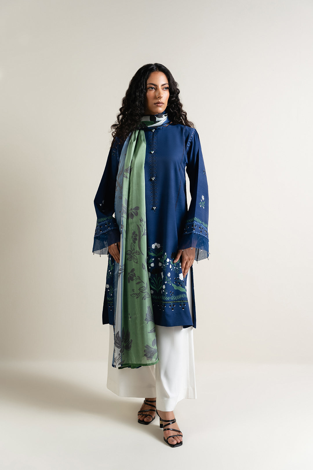 Shirwan Dupatta