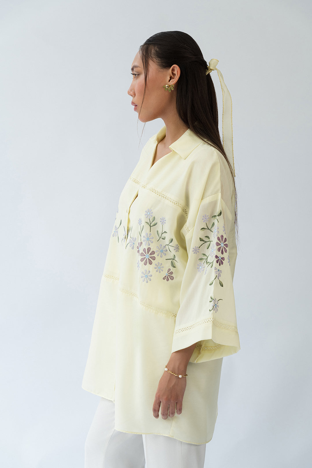 Husat Button Down