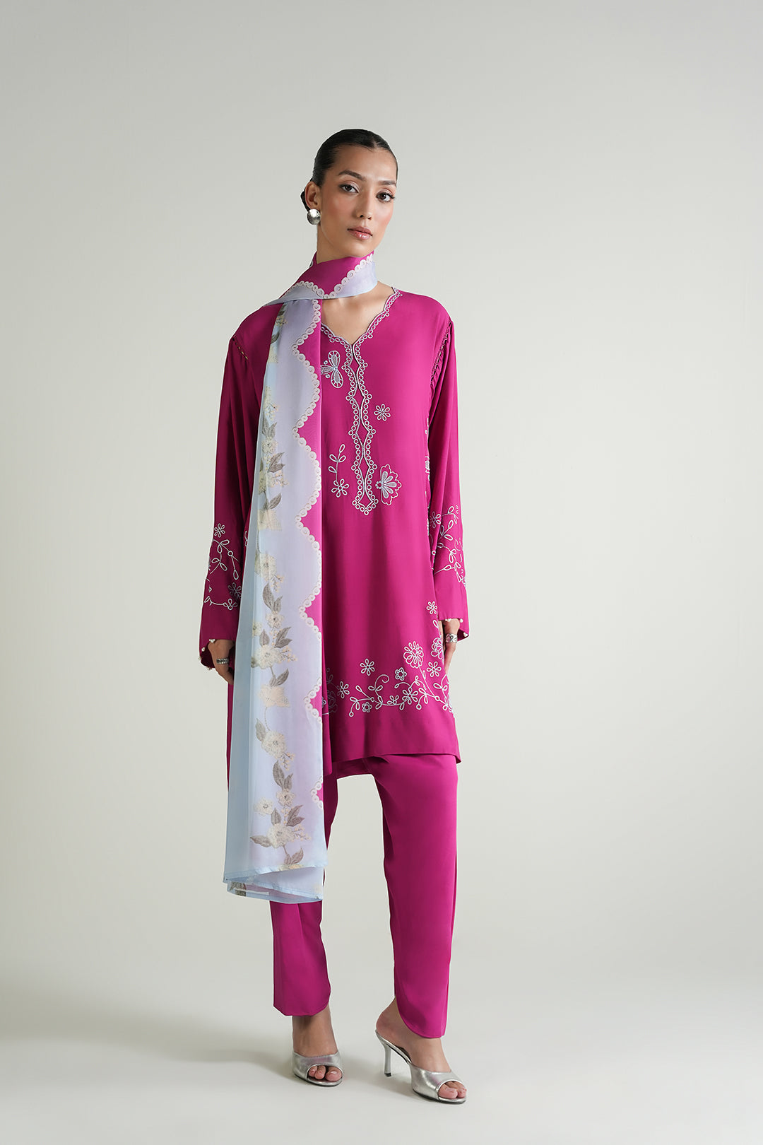 Astoor Dupatta