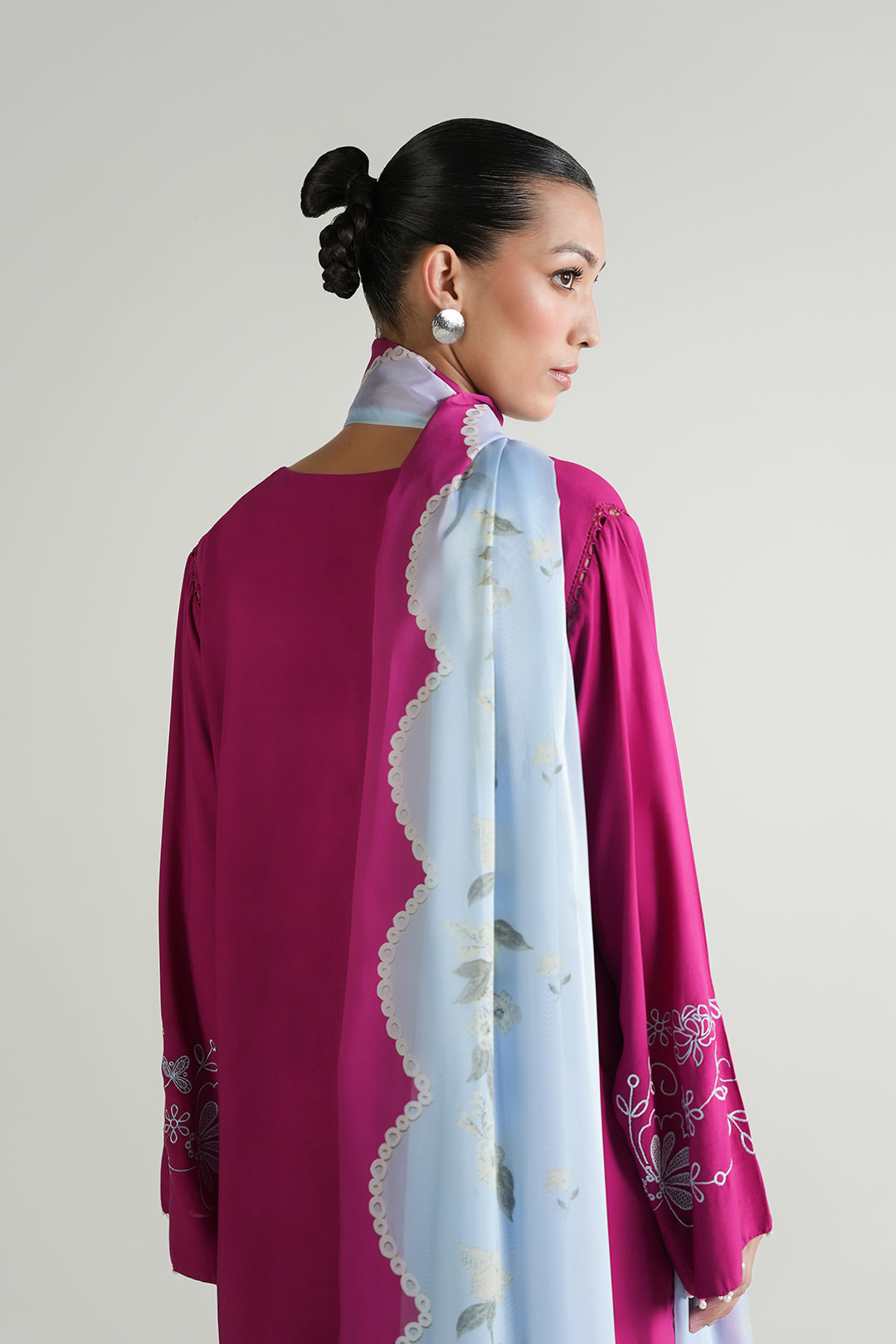 Astoor Dupatta