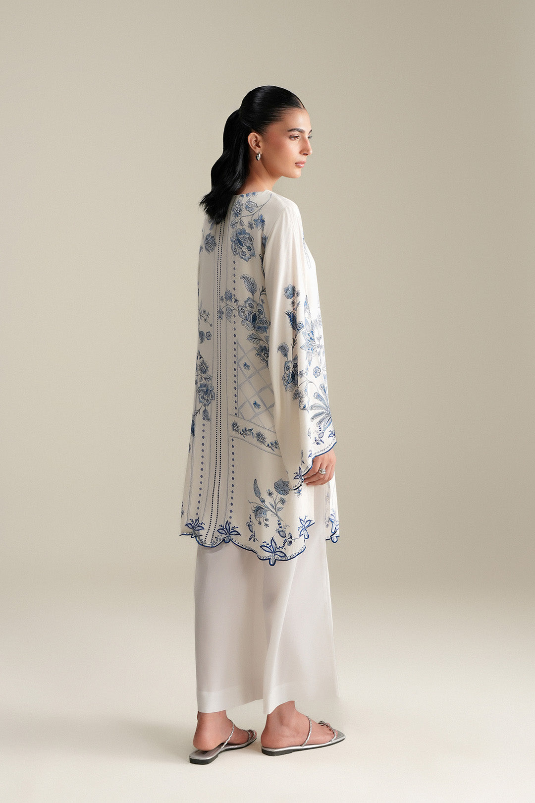 Mahru Top