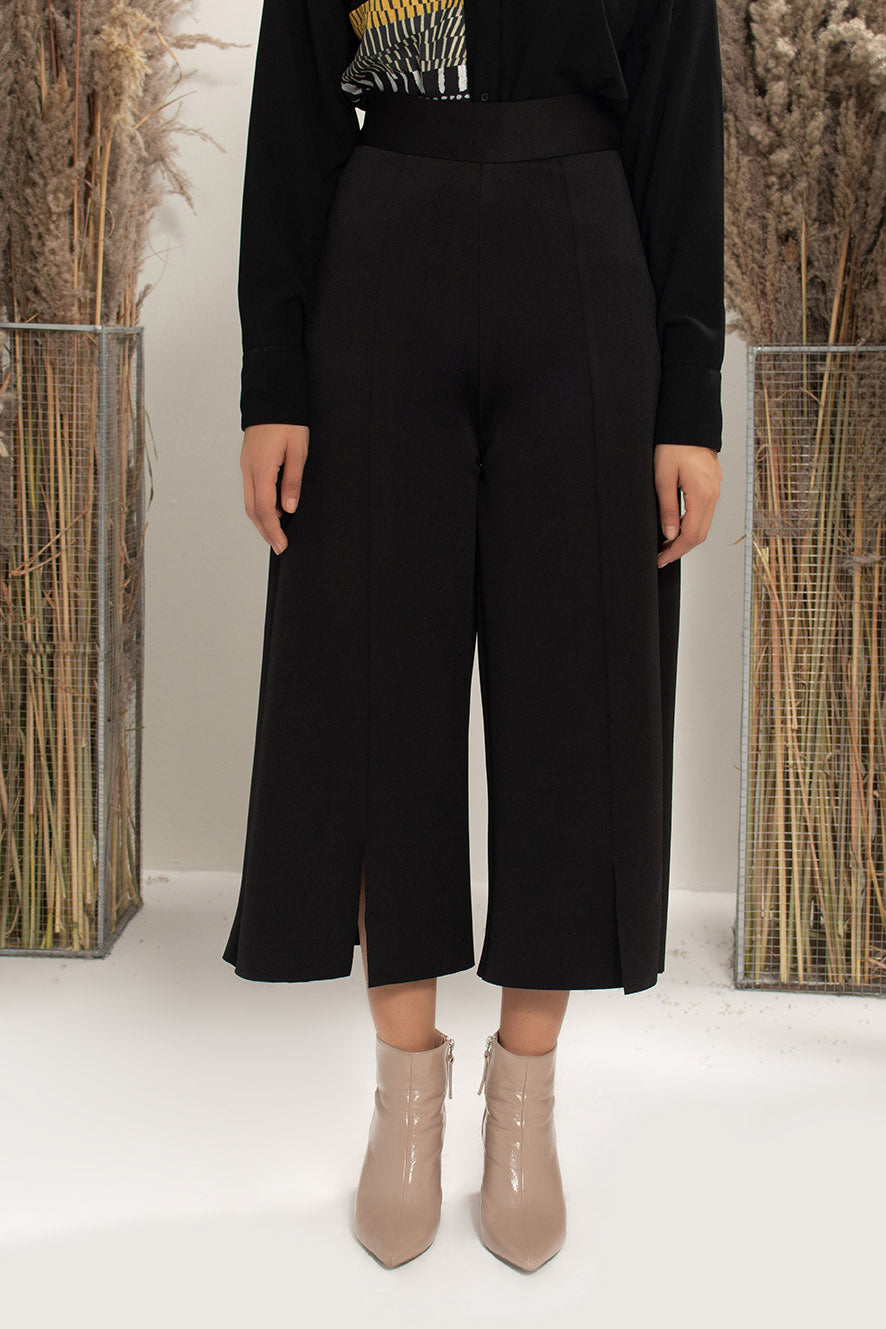 Black Knitted Culottes