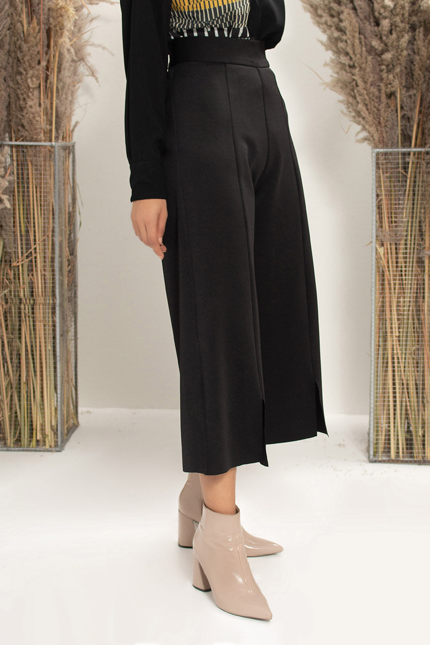 Black Knitted Culottes