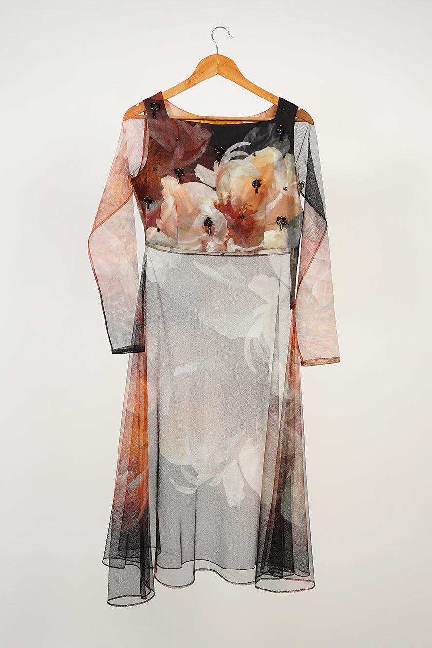 Arzanil Dress & Skirt