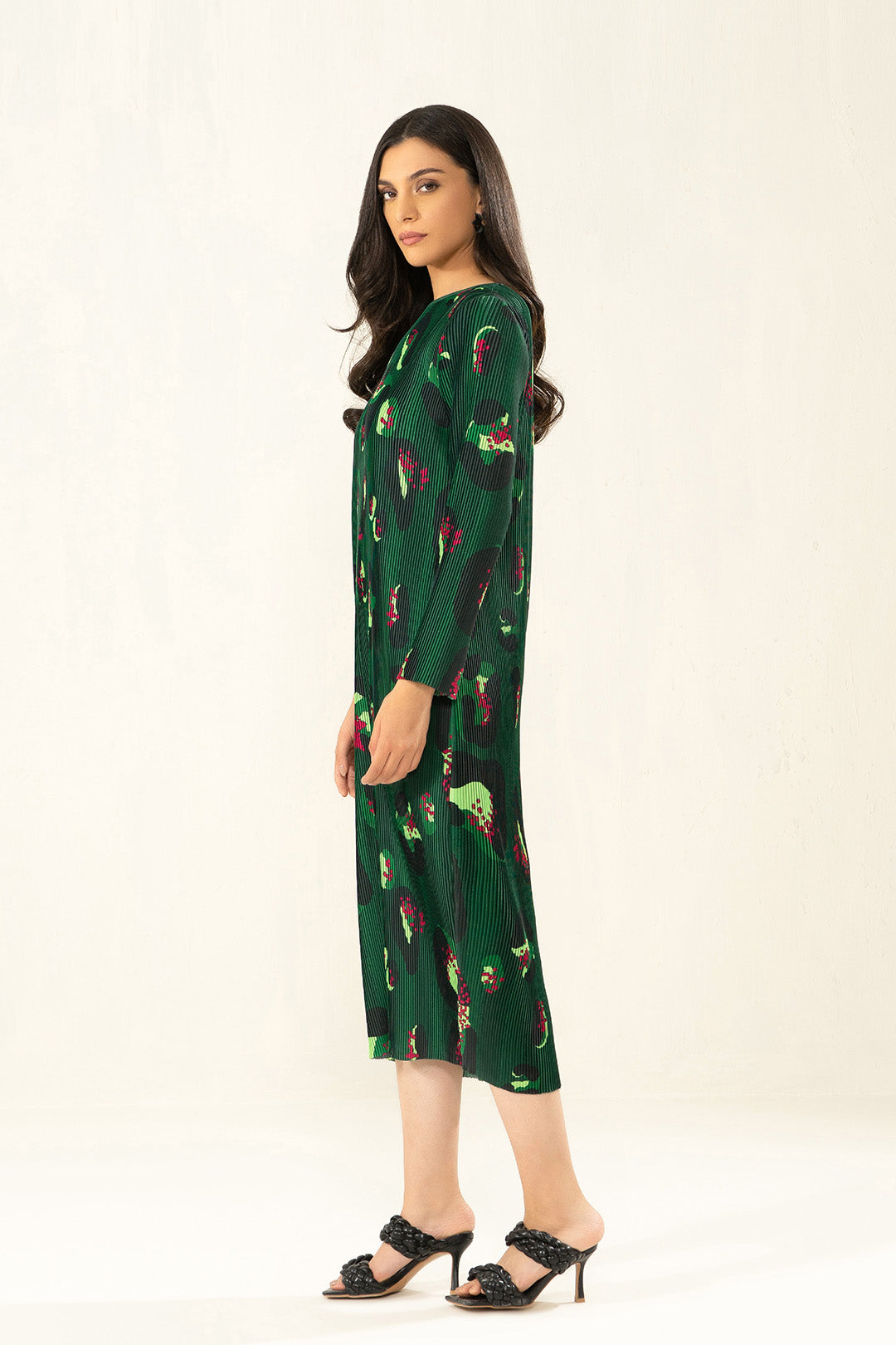 Arsal Pleated Long