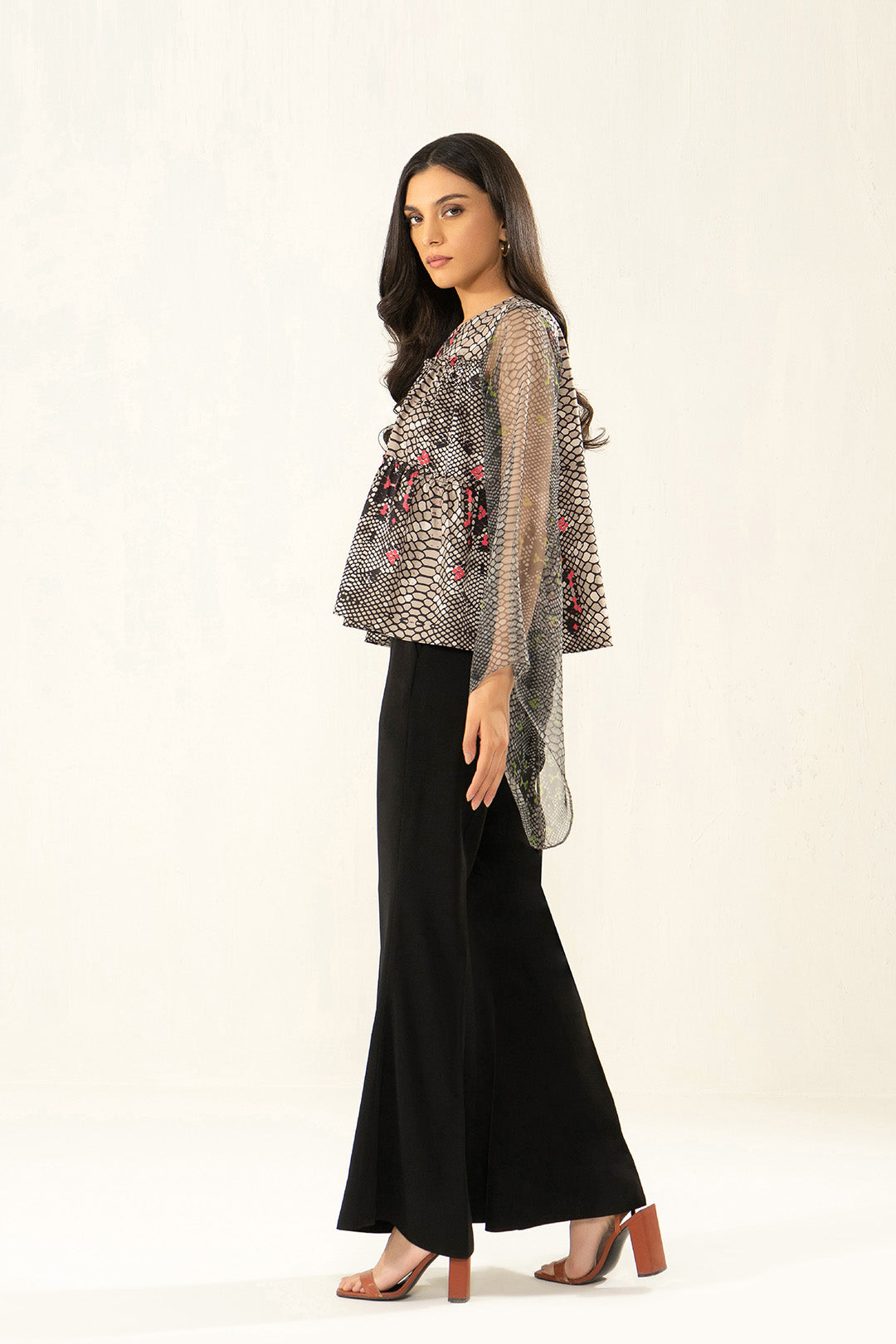 Alor Crop Top