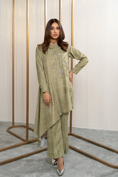 Isker Drape