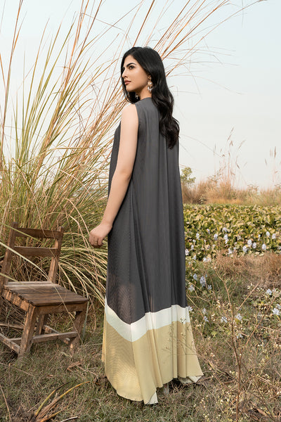Unar Pleated Dress (Sleeveless)