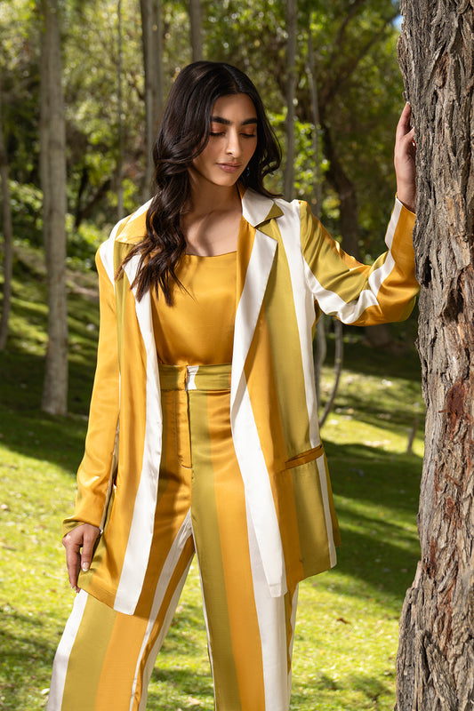 Urdam Blazer