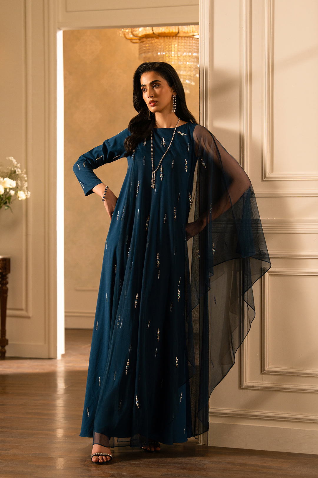 Qilas Dress