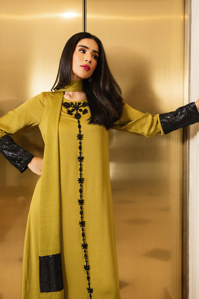 Lisaare Dress