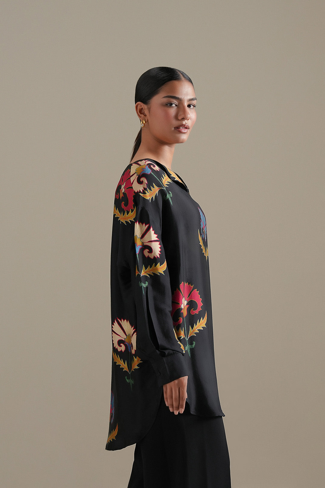 Cyra Top