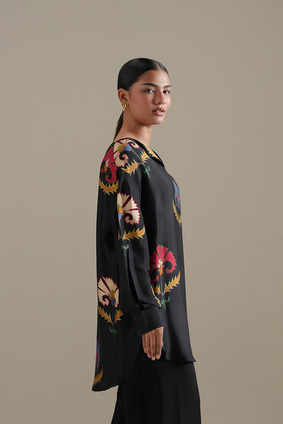 Cyra Top