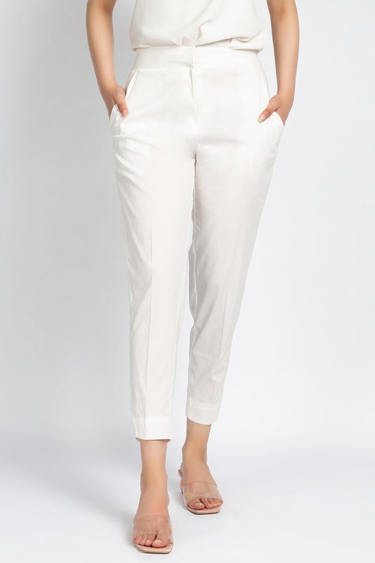 Tapered Pants Off White