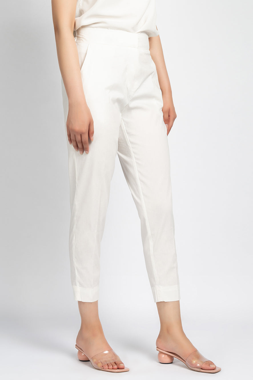 Tapered Pants Off White