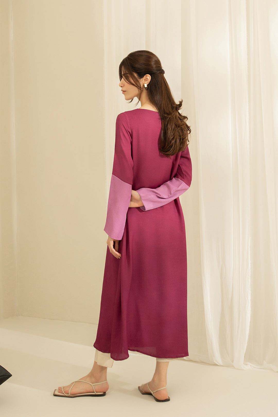Mono-Magenta Long