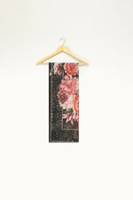 Dronil Dupatta