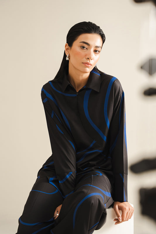 Black Wavy Top