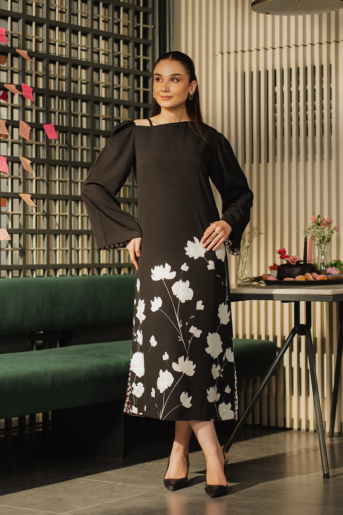 ★専用★JOSE MOON ／ LAYERED LIKE CAMI DRESS The Dynasty Daze Raglan Shirred Waist Dress| CAMILLA US