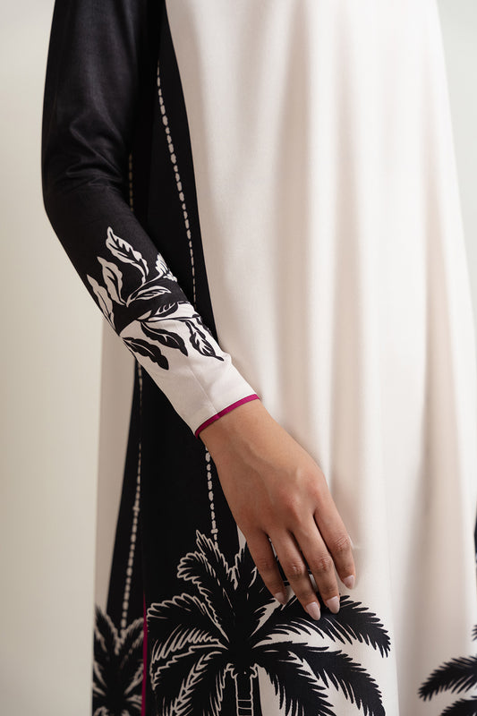 Arqai Dress