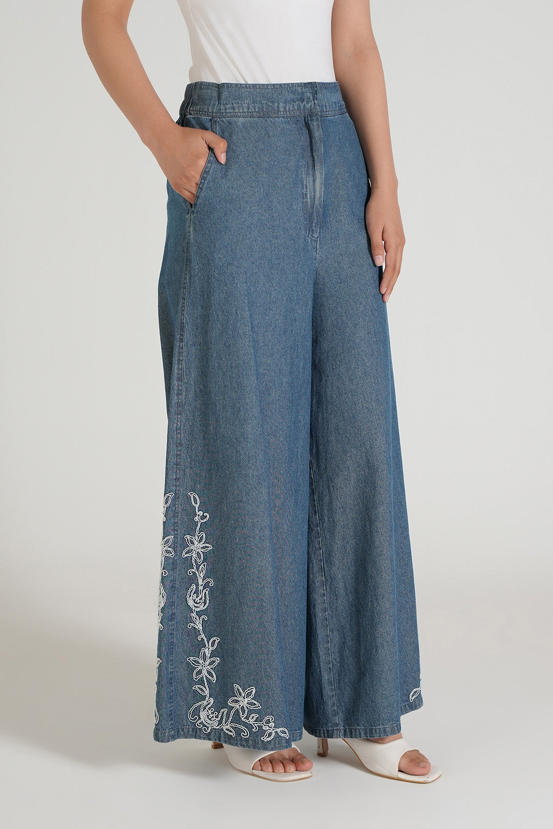 Kora Wideleg Pants