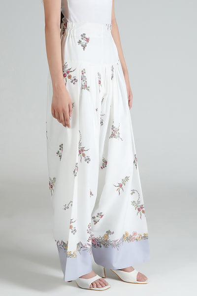 Kaviel Shalwar