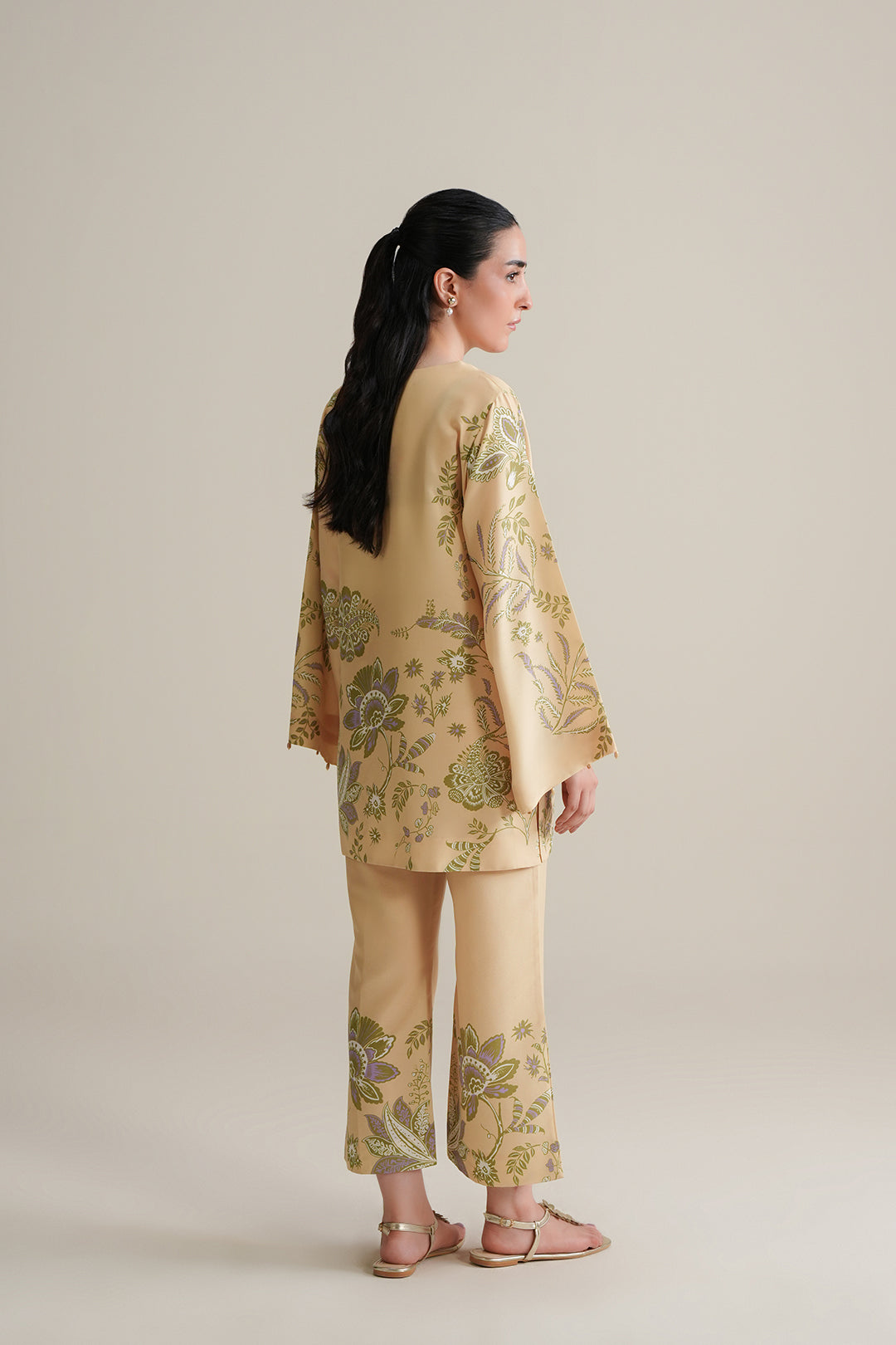 Ruhaar Top