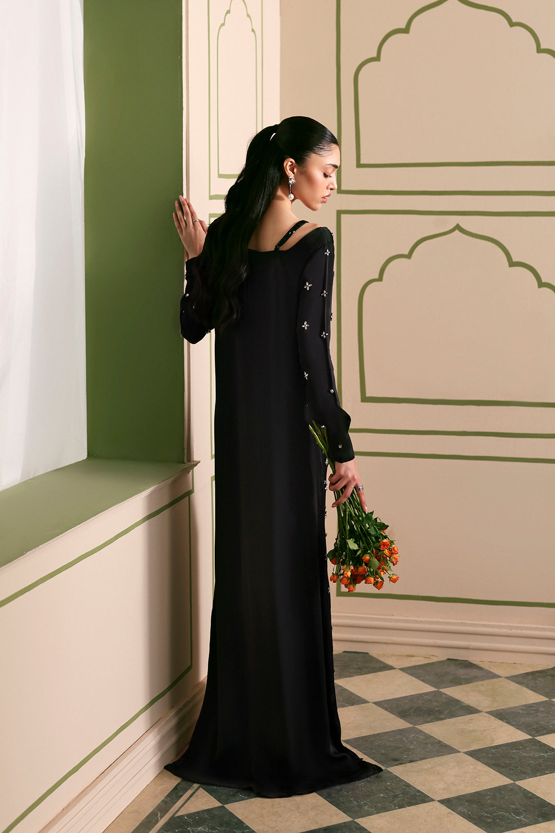 Vealor Dress