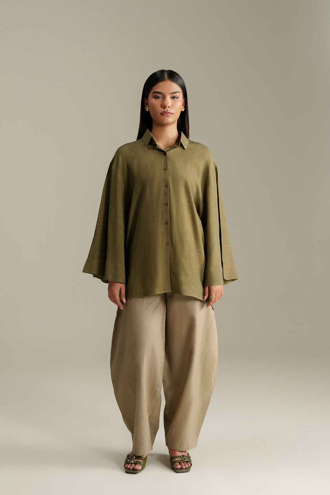 Lorien Buttondown