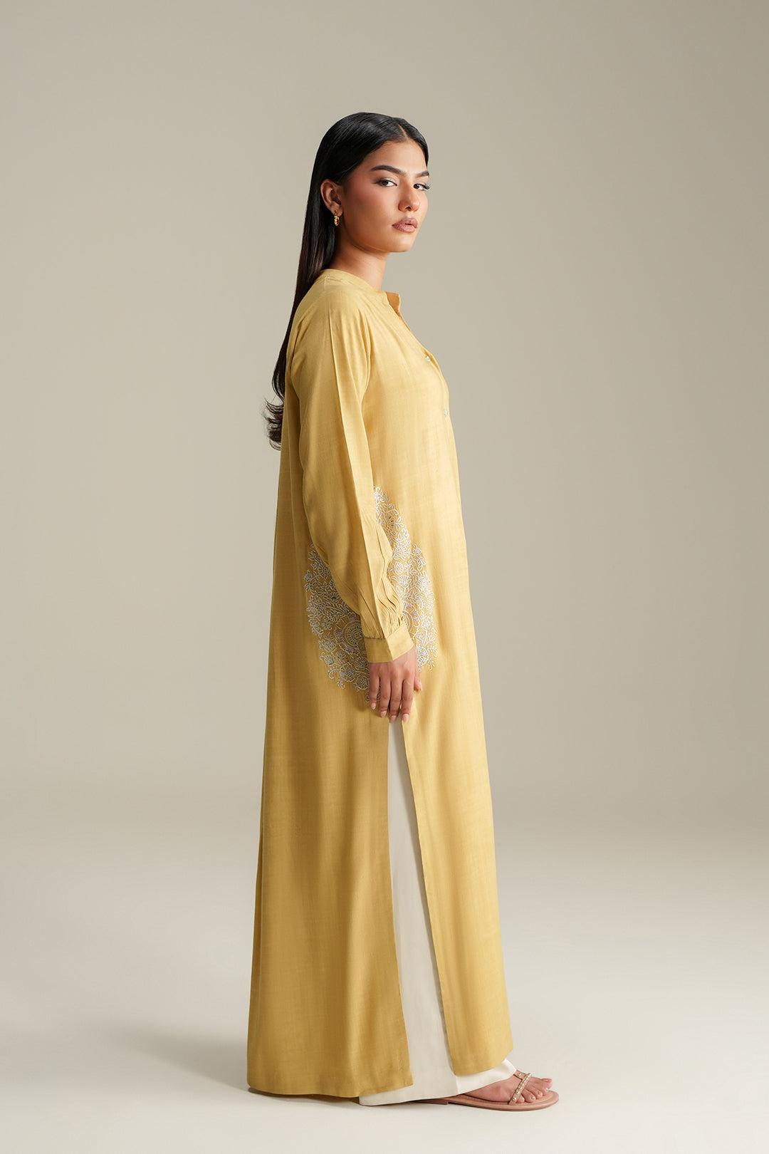Sorella Buttondown