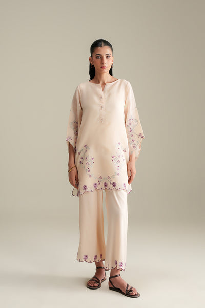 Liyana Top