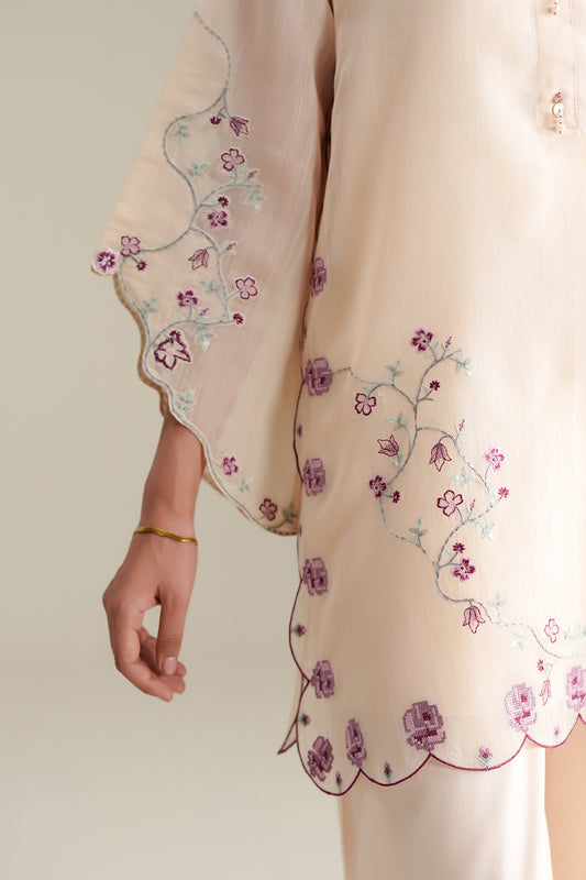 Liyana Top