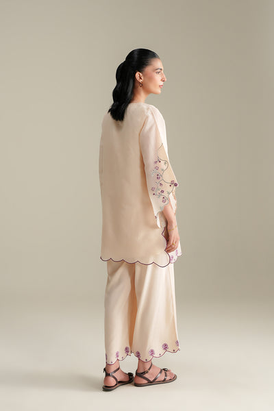 Liyana Top