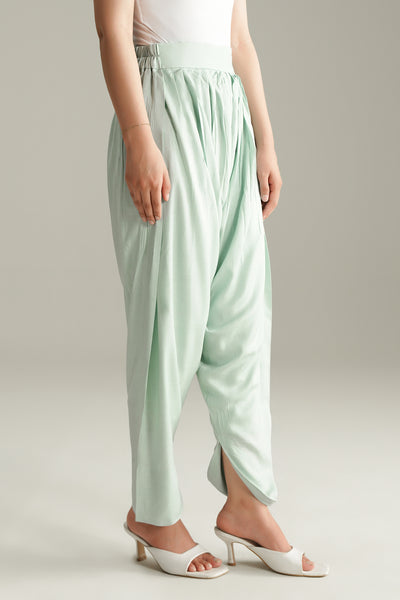 Ayreen Shalwar