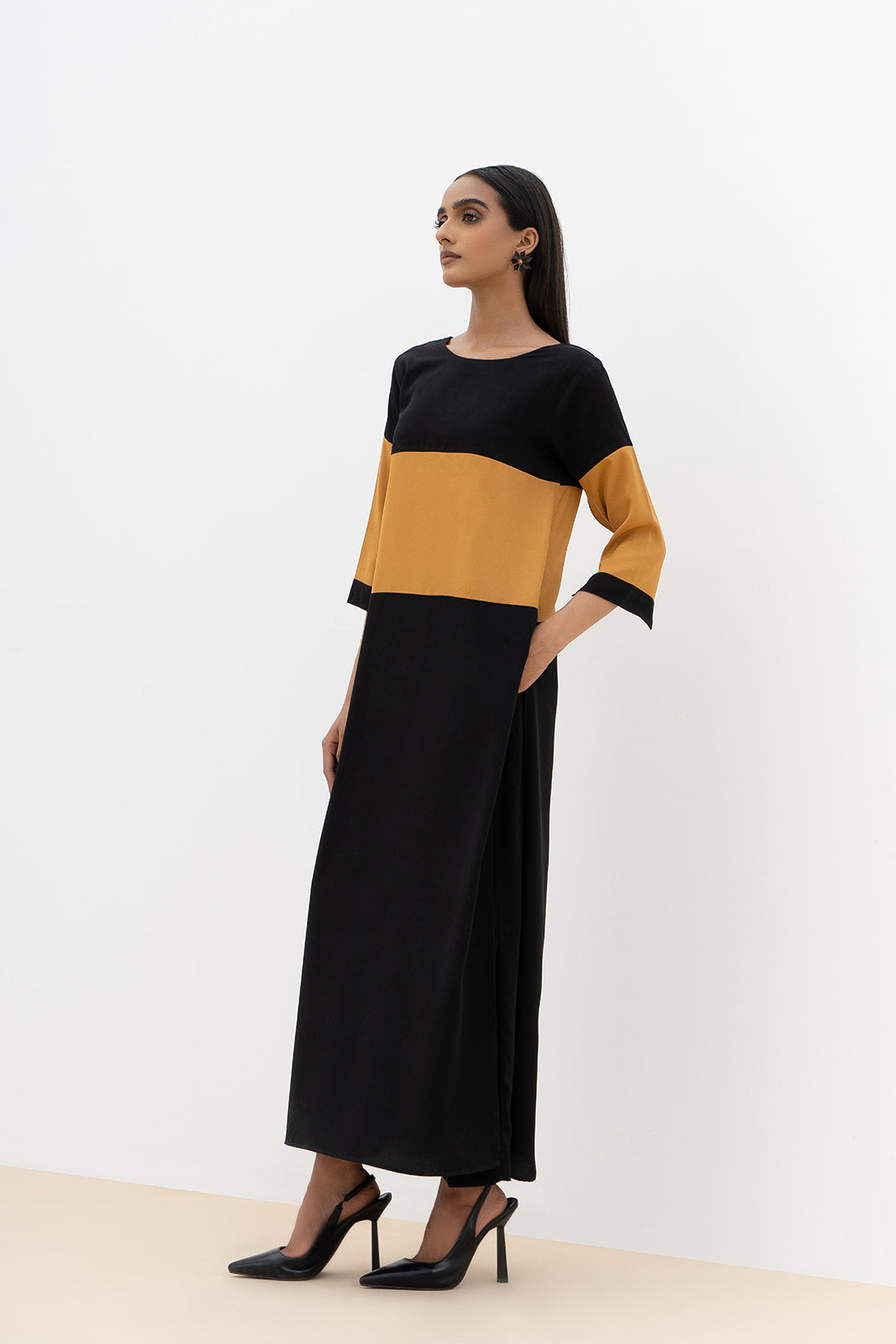 Sazin Dress