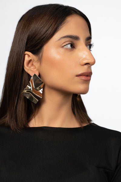 Curvy Metalic Earrings