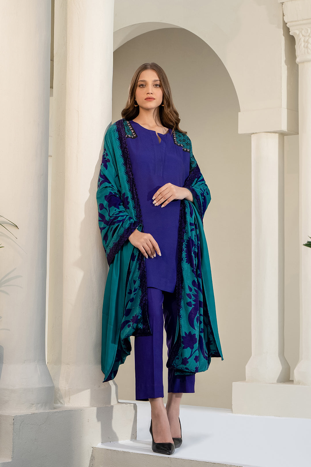 Romal Shawl